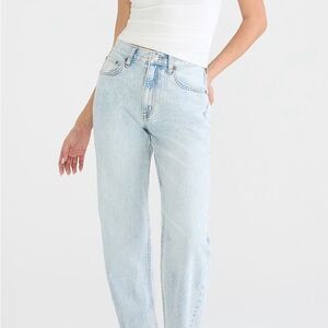 Light Wash High-Rise baggy Women's Jeans Petite